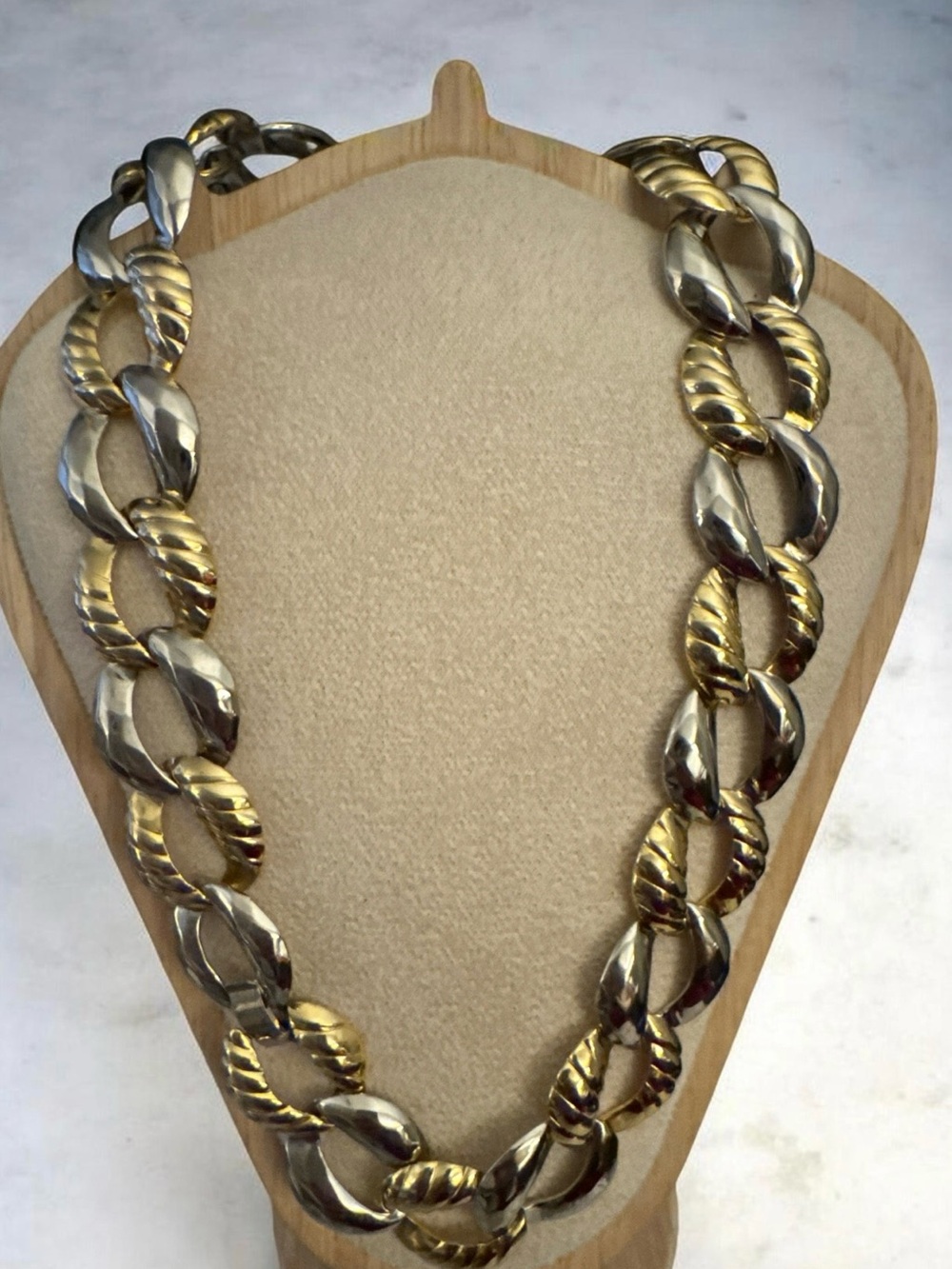 Gold/silver chain necklace